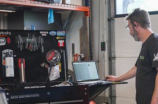 Crewhero app repair shop photo