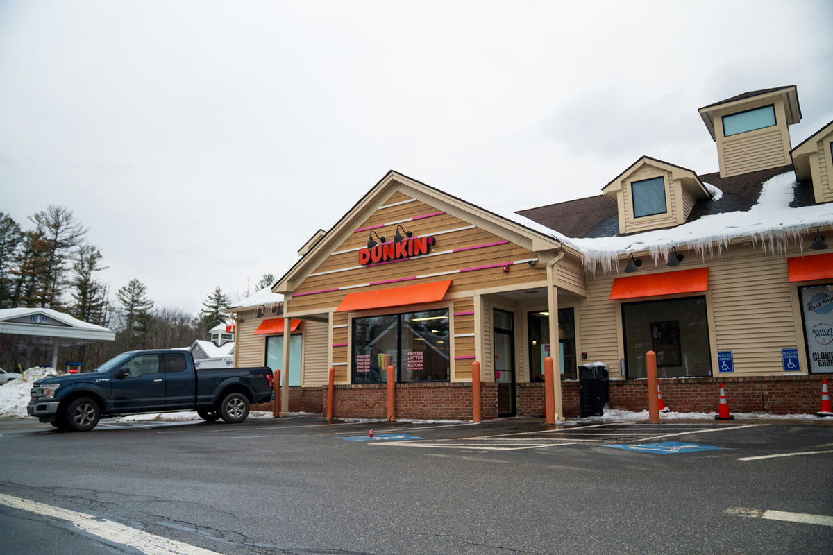 North Point Outdoors - Dunkin Donuts Franchise Landscape Maintenance